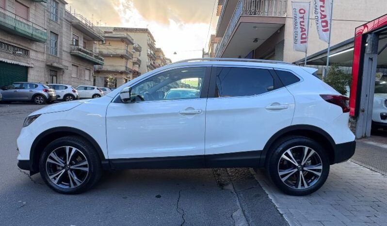 
								Nissan Qashqai 1.5 dCi 110 CV N-Connecta full									