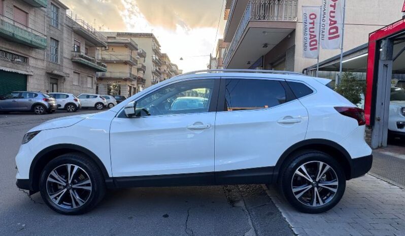 
								Nissan Qashqai 1.5 dCi 110 CV N-Connecta full									