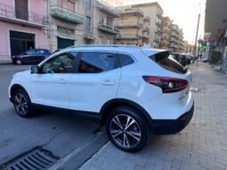 
										Nissan Qashqai 1.5 dCi 110 CV N-Connecta full									