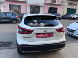 
										Nissan Qashqai 1.5 dCi 110 CV N-Connecta full									