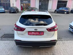 
										Nissan Qashqai 1.5 dCi 110 CV N-Connecta full									