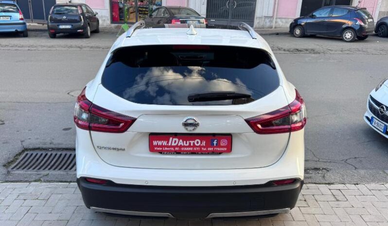 
								Nissan Qashqai 1.5 dCi 110 CV N-Connecta full									