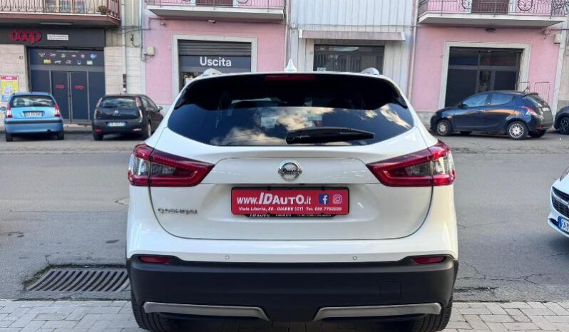 
								Nissan Qashqai 1.5 dCi 110 CV N-Connecta full									