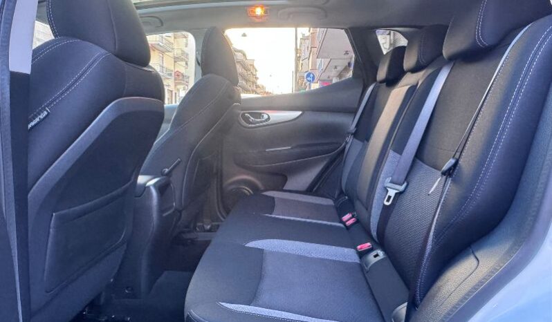 
								Nissan Qashqai 1.5 dCi 110 CV N-Connecta full									