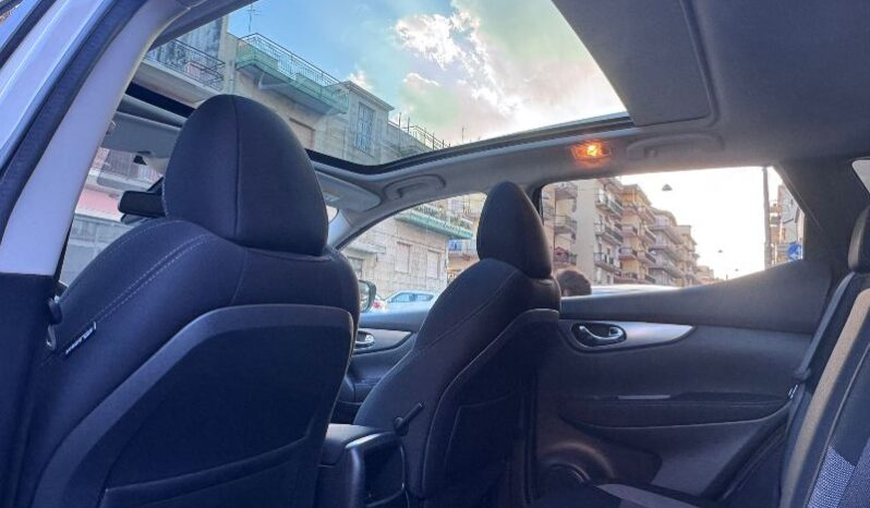 
								Nissan Qashqai 1.5 dCi 110 CV N-Connecta full									