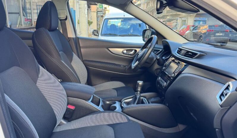 
								Nissan Qashqai 1.5 dCi 110 CV N-Connecta full									