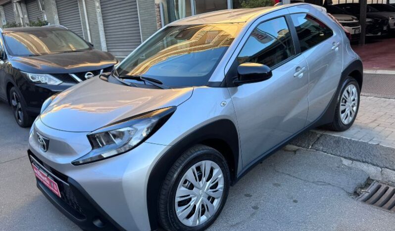 
								Toyota Aygo X 1.0 VVT-i 72 CV 5 porte Active full									