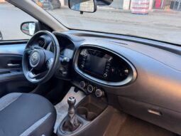 
										Toyota Aygo X 1.0 VVT-i 72 CV 5 porte Active full									