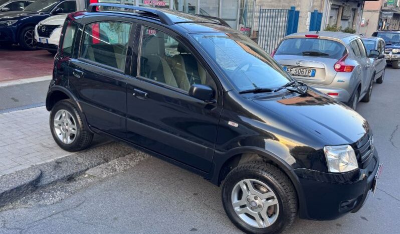 
								Fiat Panda 1.3 MJT 69 CV 16V 4×4 Glam full									
