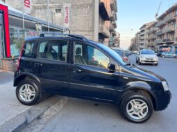 
										Fiat Panda 1.3 MJT 69 CV 16V 4×4 Glam full									