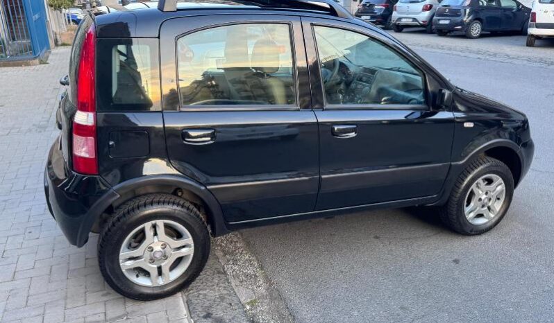
								Fiat Panda 1.3 MJT 69 CV 16V 4×4 Glam full									