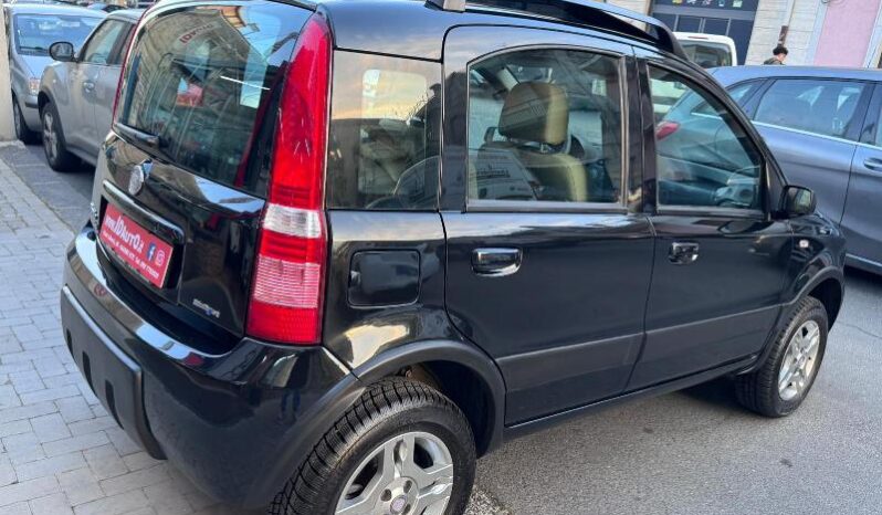 
								Fiat Panda 1.3 MJT 69 CV 16V 4×4 Glam full									