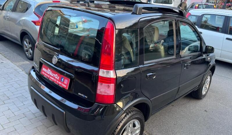 
								Fiat Panda 1.3 MJT 69 CV 16V 4×4 Glam full									