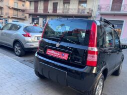 
										Fiat Panda 1.3 MJT 69 CV 16V 4×4 Glam full									