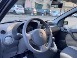 
										Fiat Panda 1.3 MJT 69 CV 16V 4×4 Glam full									
