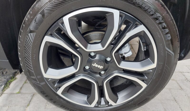 
								Jeep Avenger 1.2 Turbo 100 CV Summit full									