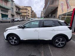 
										Peugeot 3008 1.5 BlueHDi 130 S&S Allure full									