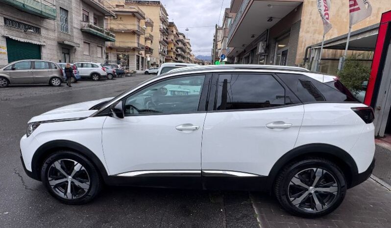 
								Peugeot 3008 1.5 BlueHDi 130 S&S Allure full									