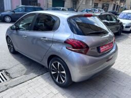 
										Peugeot 208 1.5 BlueHDi 100 CV Stop&Start 5 porte Allure full									