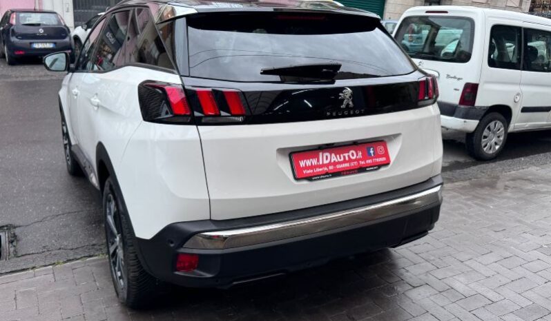 
								Peugeot 3008 1.5 BlueHDi 130 S&S Allure full									
