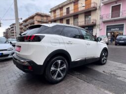 
										Peugeot 3008 1.5 BlueHDi 130 S&S Allure full									