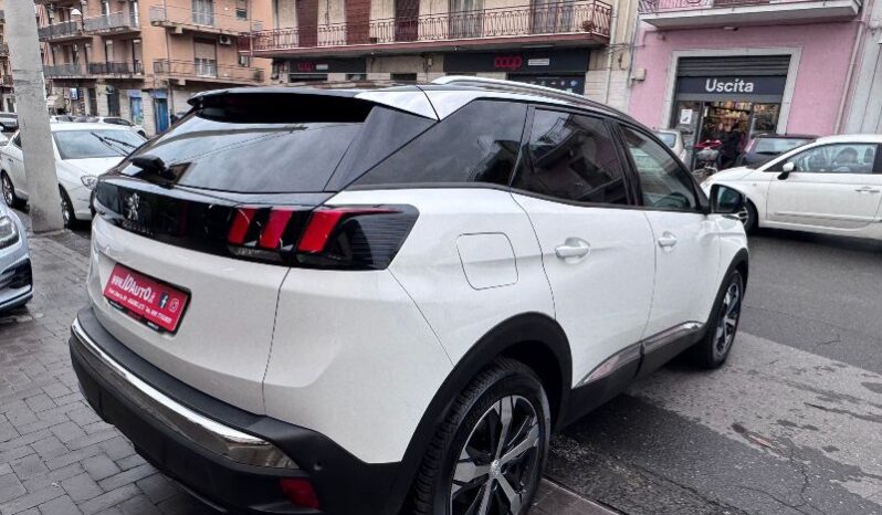 
								Peugeot 3008 1.5 BlueHDi 130 S&S Allure full									