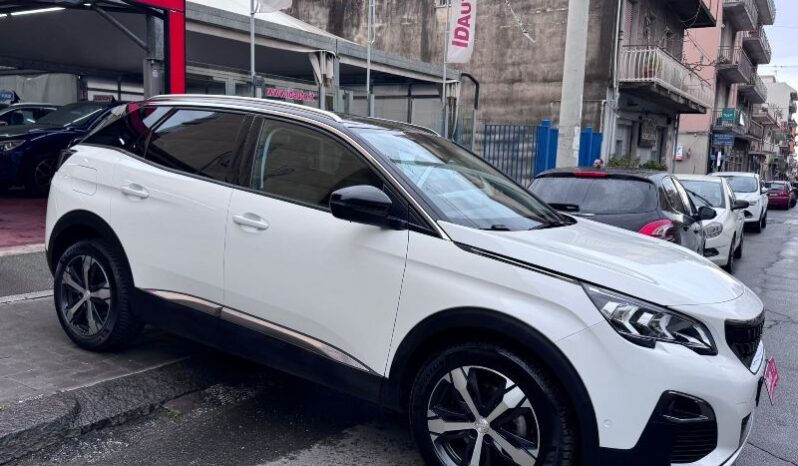 
								Peugeot 3008 1.5 BlueHDi 130 S&S Allure full									