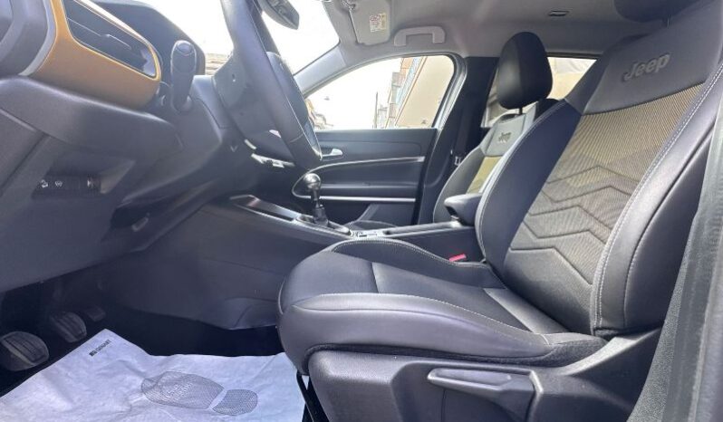 
								Jeep Avenger 1.2 Turbo 100 CV Summit full									