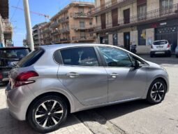 
										Peugeot 208 1.5 BlueHDi 100 CV Stop&Start 5 porte Allure full									