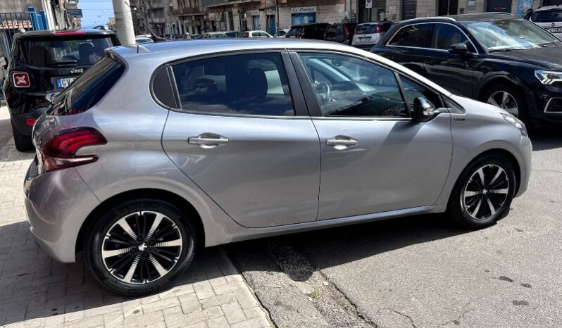 
								Peugeot 208 1.5 BlueHDi 100 CV Stop&Start 5 porte Allure full									