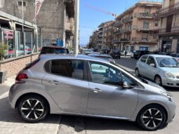 
										Peugeot 208 1.5 BlueHDi 100 CV Stop&Start 5 porte Allure full									