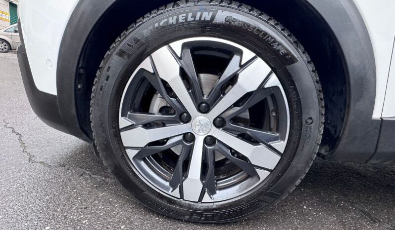 
								Peugeot 3008 1.5 BlueHDi 130 S&S Allure full									