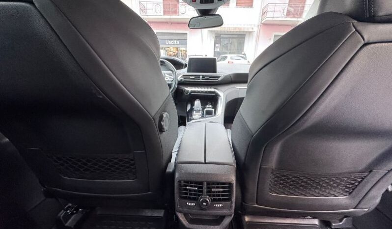 
								Peugeot 3008 1.5 BlueHDi 130 S&S Allure full									