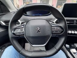 
										Peugeot 3008 1.5 BlueHDi 130 S&S Allure full									