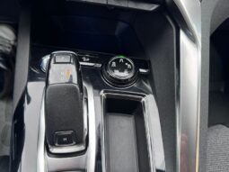 
										Peugeot 3008 1.5 BlueHDi 130 S&S Allure full									