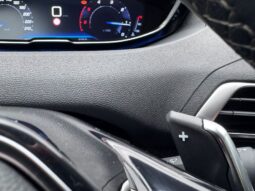 
										Peugeot 3008 1.5 BlueHDi 130 S&S Allure full									