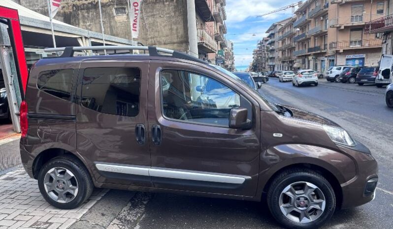 
								Fiat Qubo 1.3 MJT 80 CV Start&Stop Trekking full									