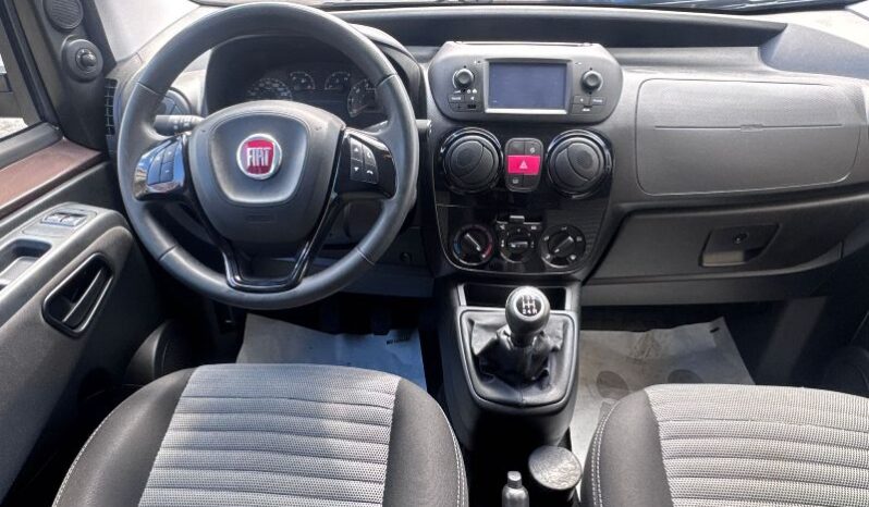 
								Fiat Qubo 1.3 MJT 80 CV Start&Stop Trekking full									