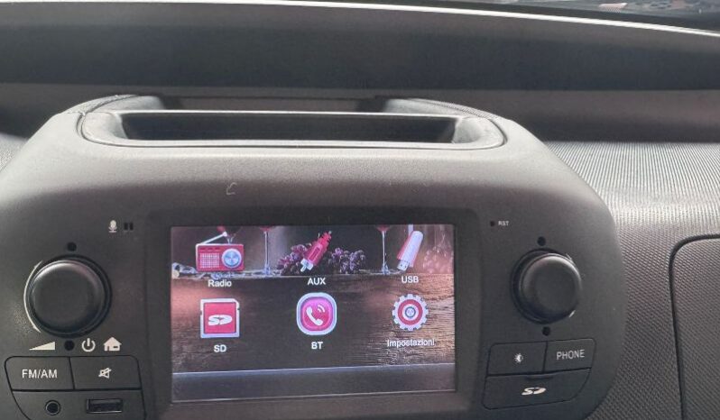 
								Fiat Qubo 1.3 MJT 80 CV Start&Stop Trekking full									