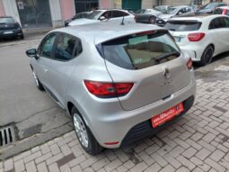 
										Renault Clio 1.5 dCi 8V 75 CV Start&Stop 5 porte Energy Duel2 full									