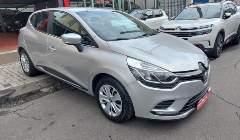 
								Renault Clio 1.5 dCi 8V 75 CV Start&Stop 5 porte Energy Duel2 full									