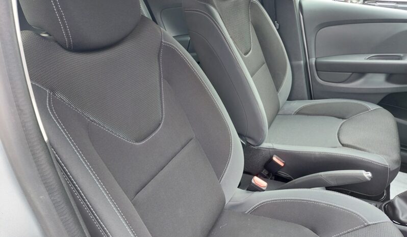 
								Renault Clio 1.5 dCi 8V 75 CV Start&Stop 5 porte Energy Duel2 full									