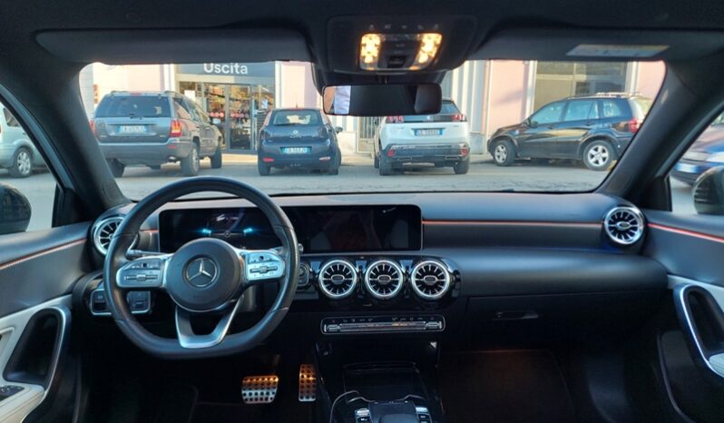 
								Mercedes-benz A 180 d Automatic 1.5 diesel 116 CV Premium full									