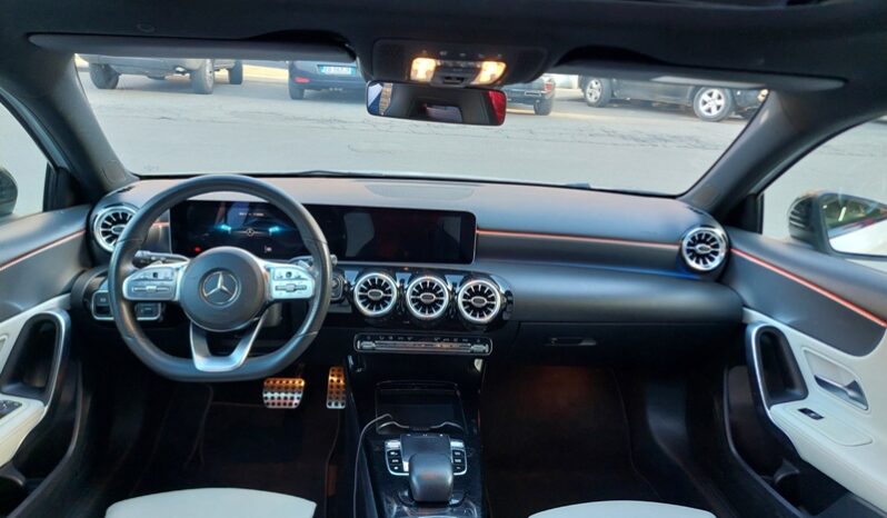 
								Mercedes-benz A 180 d Automatic 1.5 diesel 116 CV Premium full									