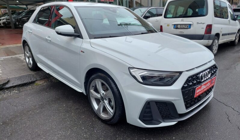 
								Audi A1 SPB 30 1.0 TFSI 116 CV S tronic line edition full									