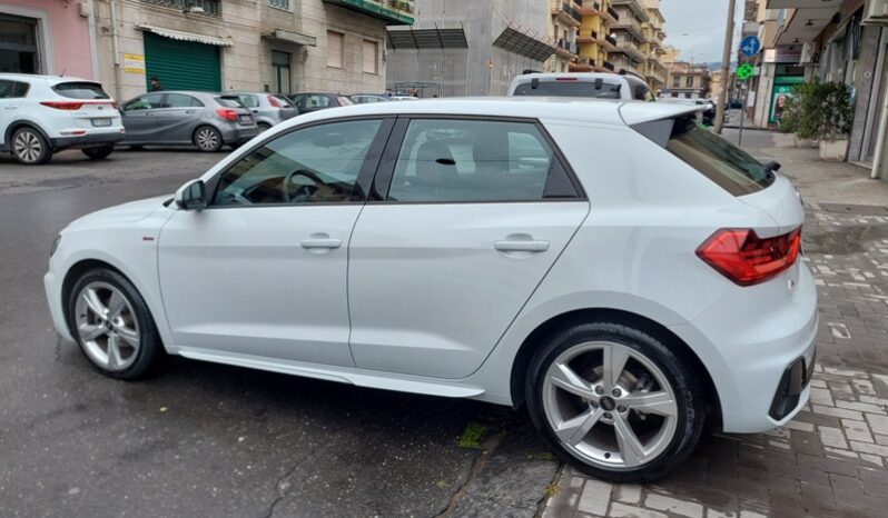 
								Audi A1 SPB 30 1.0 TFSI 116 CV S tronic line edition full									