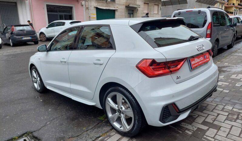 
								Audi A1 SPB 30 1.0 TFSI 116 CV S tronic line edition full									