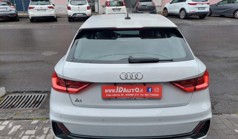 
								Audi A1 SPB 30 1.0 TFSI 116 CV S tronic line edition full									