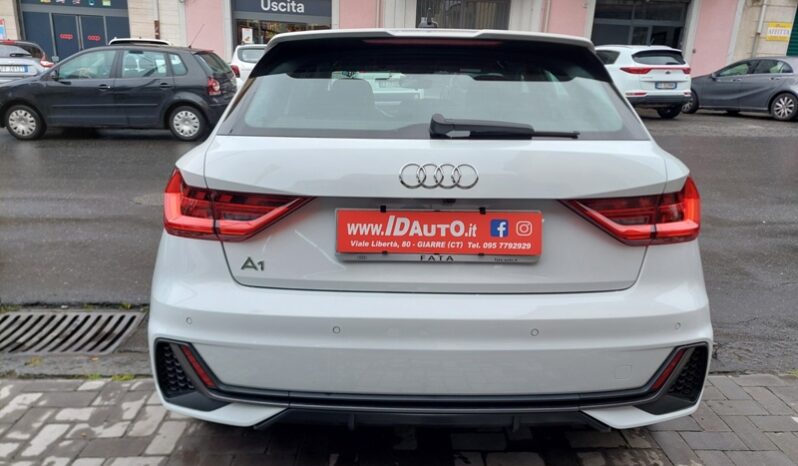 
								Audi A1 SPB 30 1.0 TFSI 116 CV S tronic line edition full									