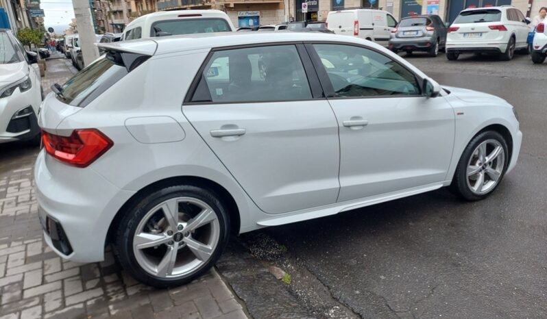 
								Audi A1 SPB 30 1.0 TFSI 116 CV S tronic line edition full									